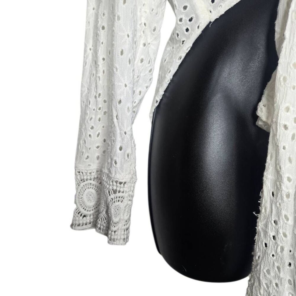 Surf Gypsy Eyelet Top Size Medium Lace Tie Front Beachy Cover Long Sleeve - Picture 4 of 8